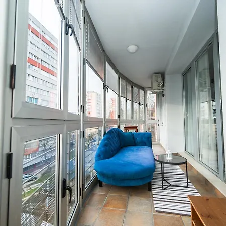 Luxury Design 2bdr Appartement